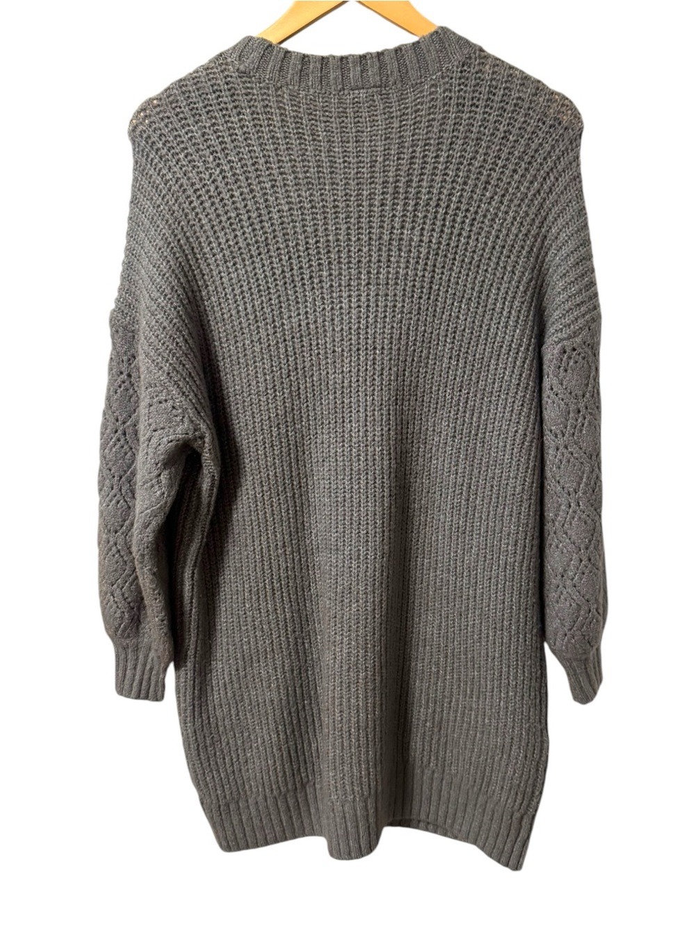 Torrid Boyfriend Cardigan Pointelle Sleeve Sweater Womens 1 14 16 1X Grey Long - Picture 7 of 10